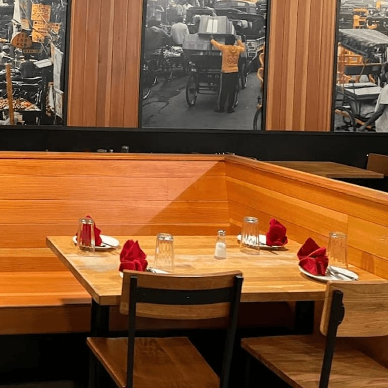 Join Us for a Relaxing Meal Together